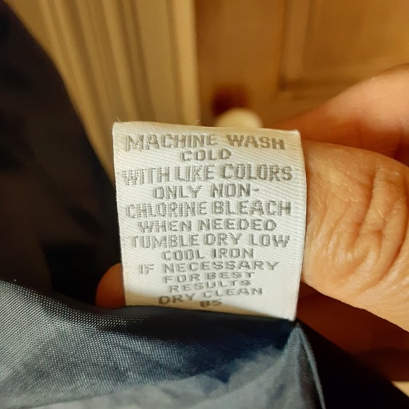 DRESSBARN Navy Button Closure Blazer - Picture 7 of 9